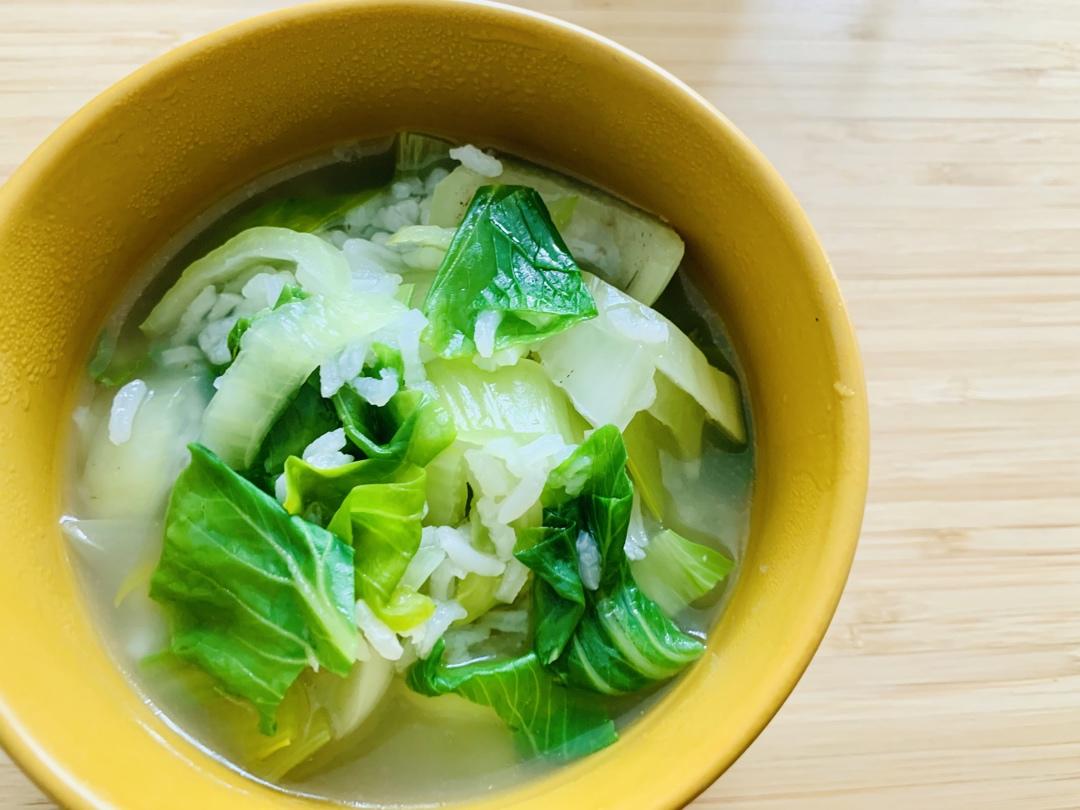 栗汁酱做的【快手菜】青菜砂锅粥