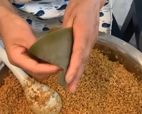 粽子（长筒粽）咸粽的做法
