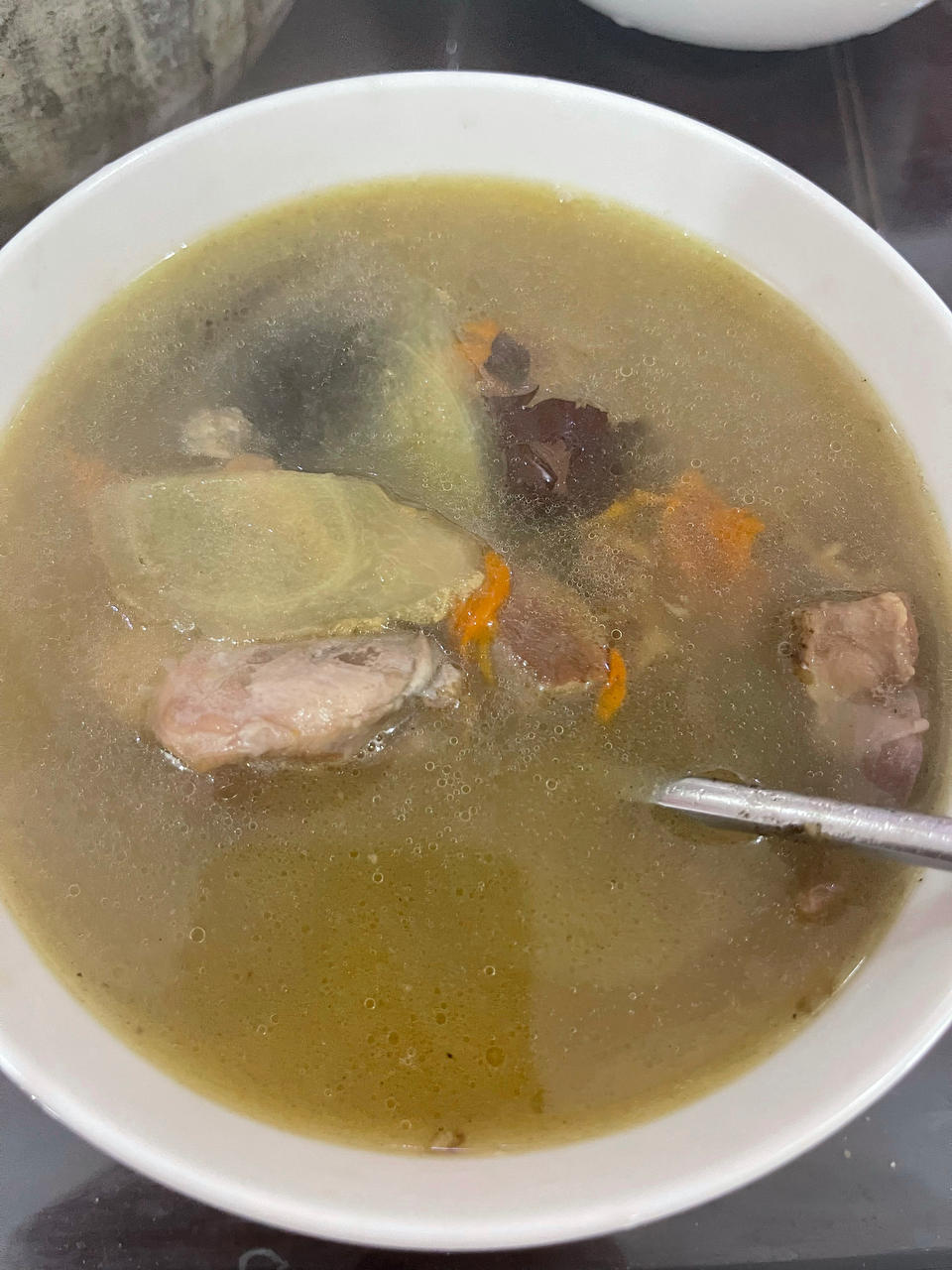 香菇炖鸡汤