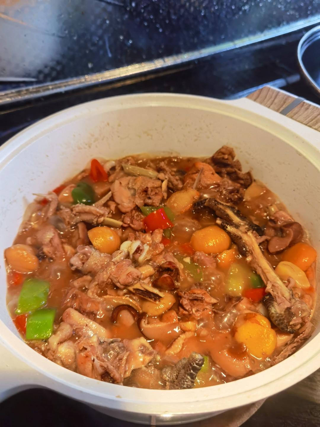 秋天里的美味【板栗烧鸡】含板栗不糊汤的小秘诀