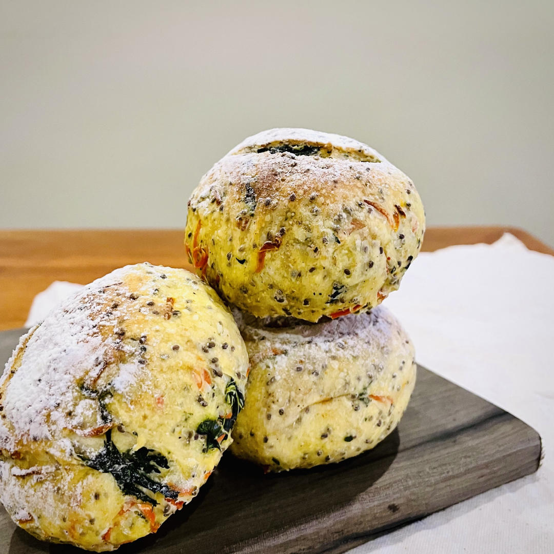 羽衣甘蓝胡萝卜餐包