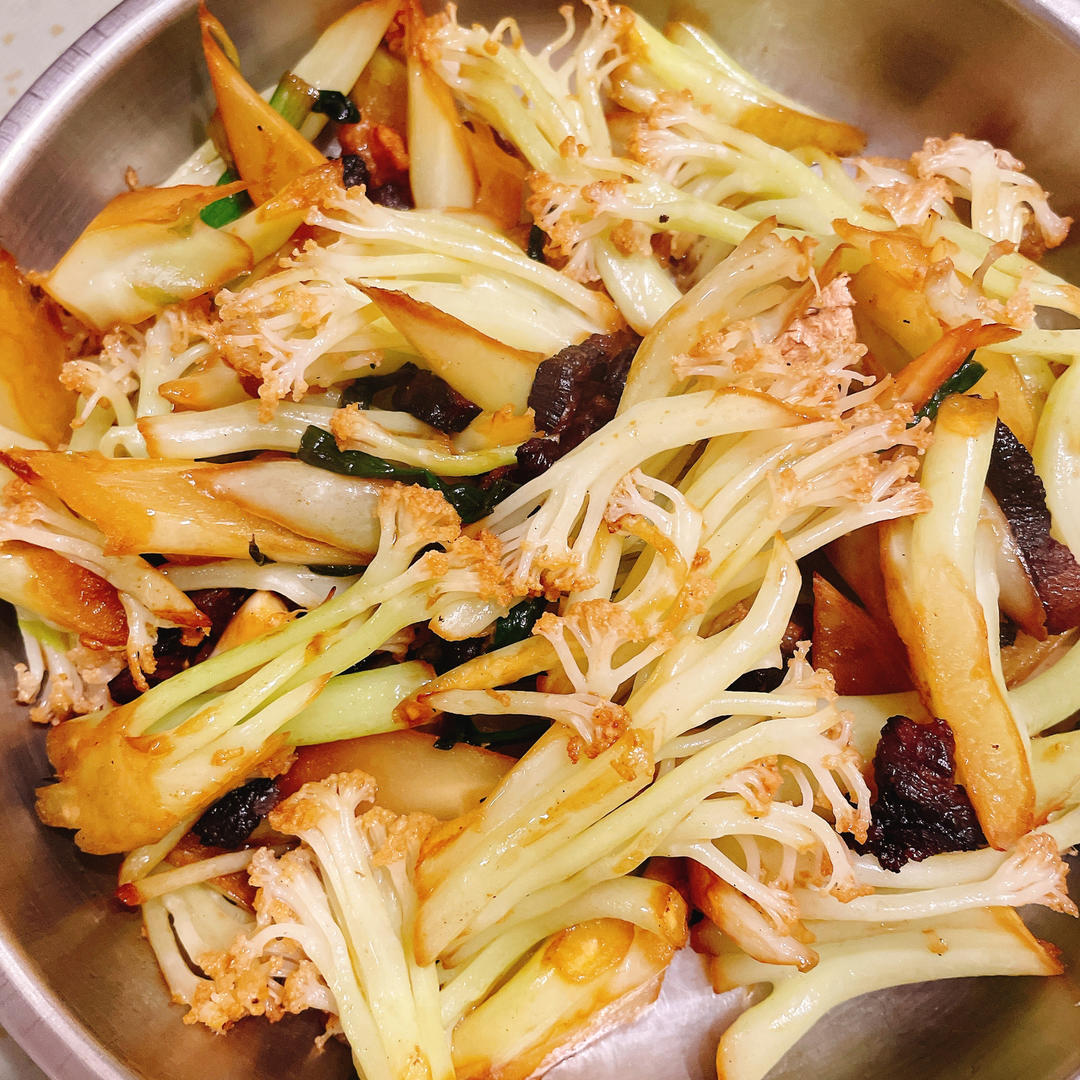 记忆中的味道·腊肉炒花菜