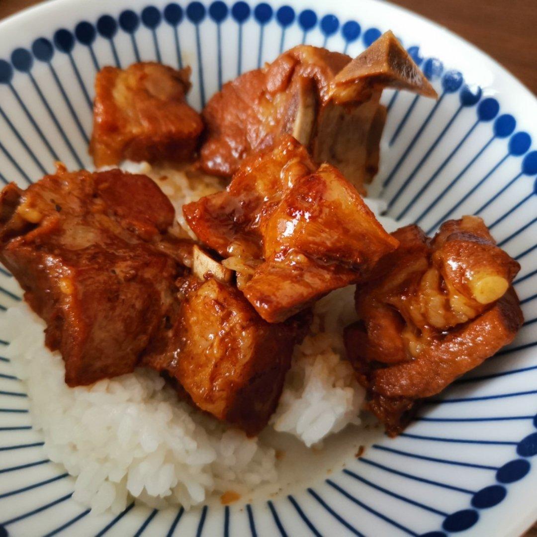 红烧排骨