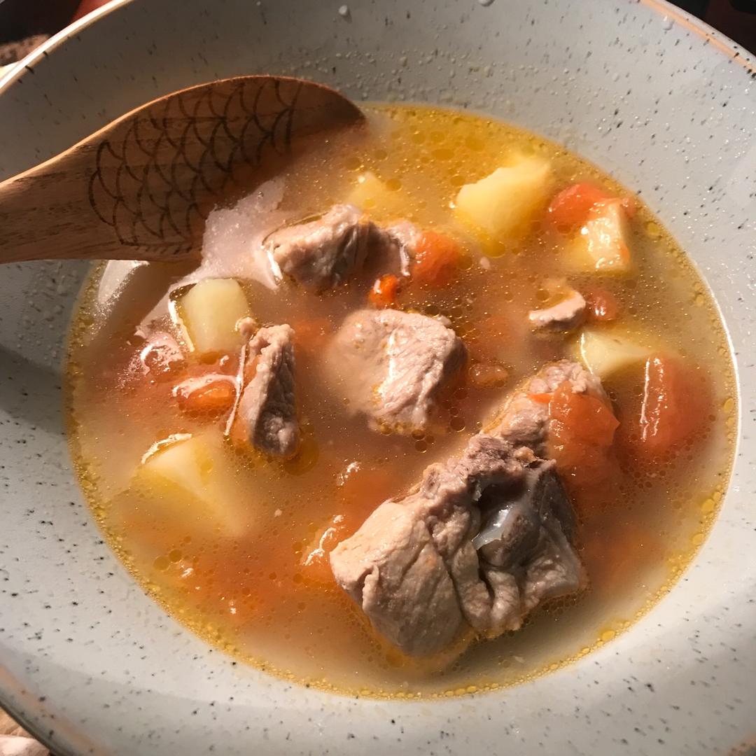 番茄土豆排骨汤