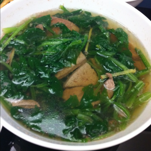 菠菜猪肝汤
