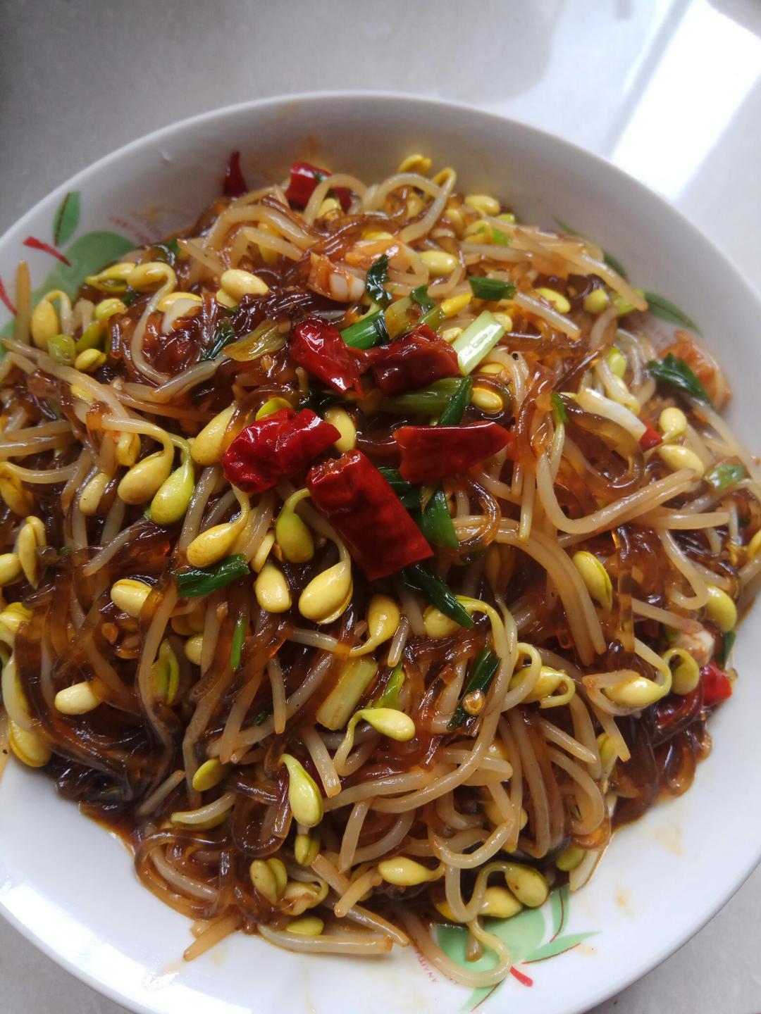 朱洛汐做的豆芽炒粉丝