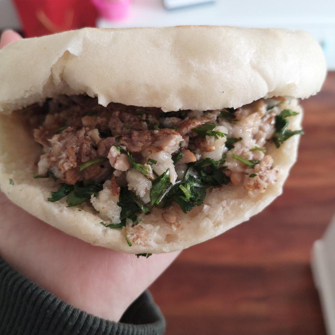 腊汁肉夹馍
