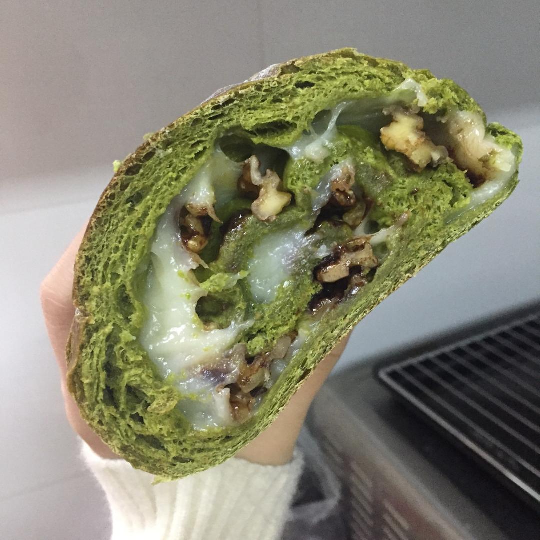 抹茶麻薯红豆软欧包