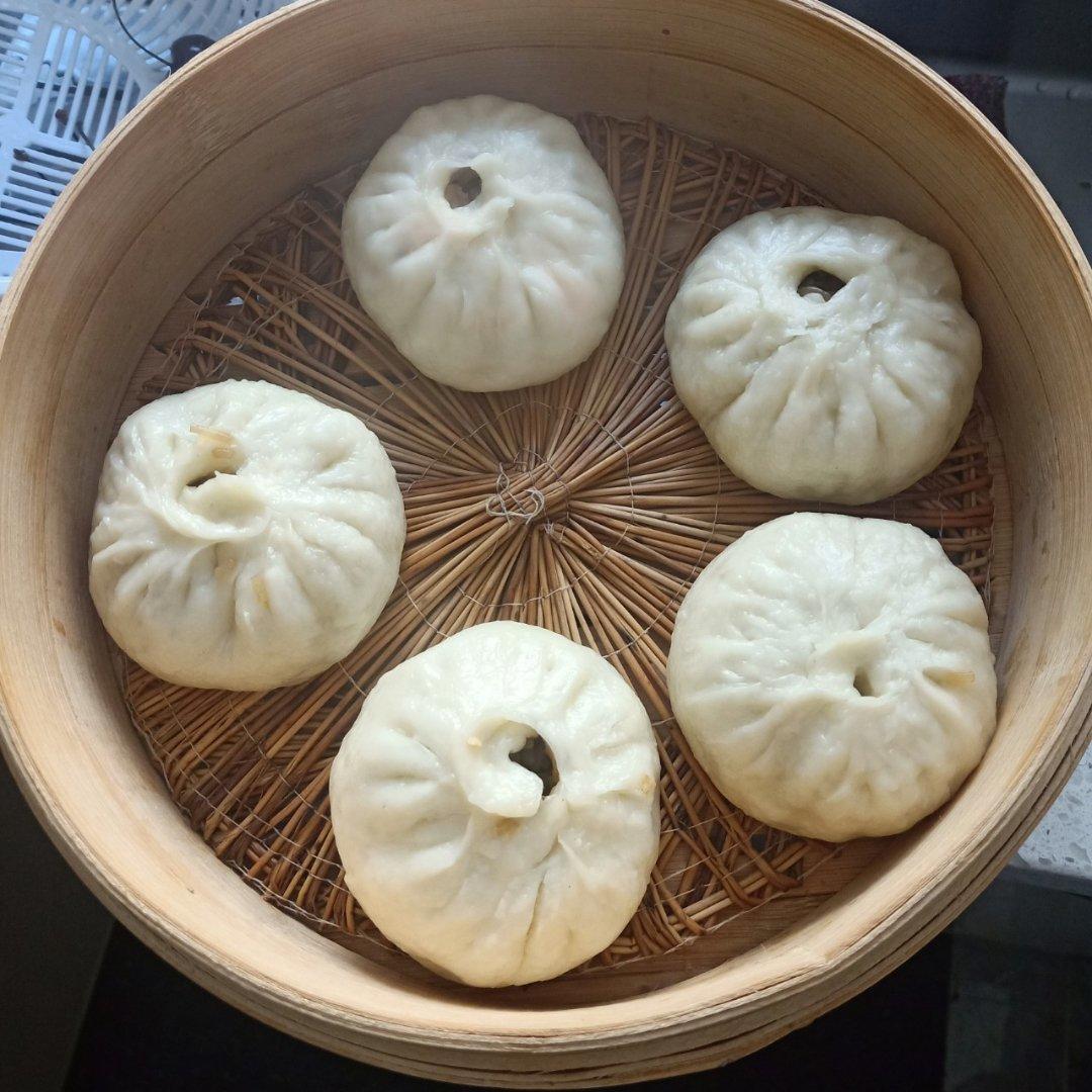 香辣肉末粉丝包子