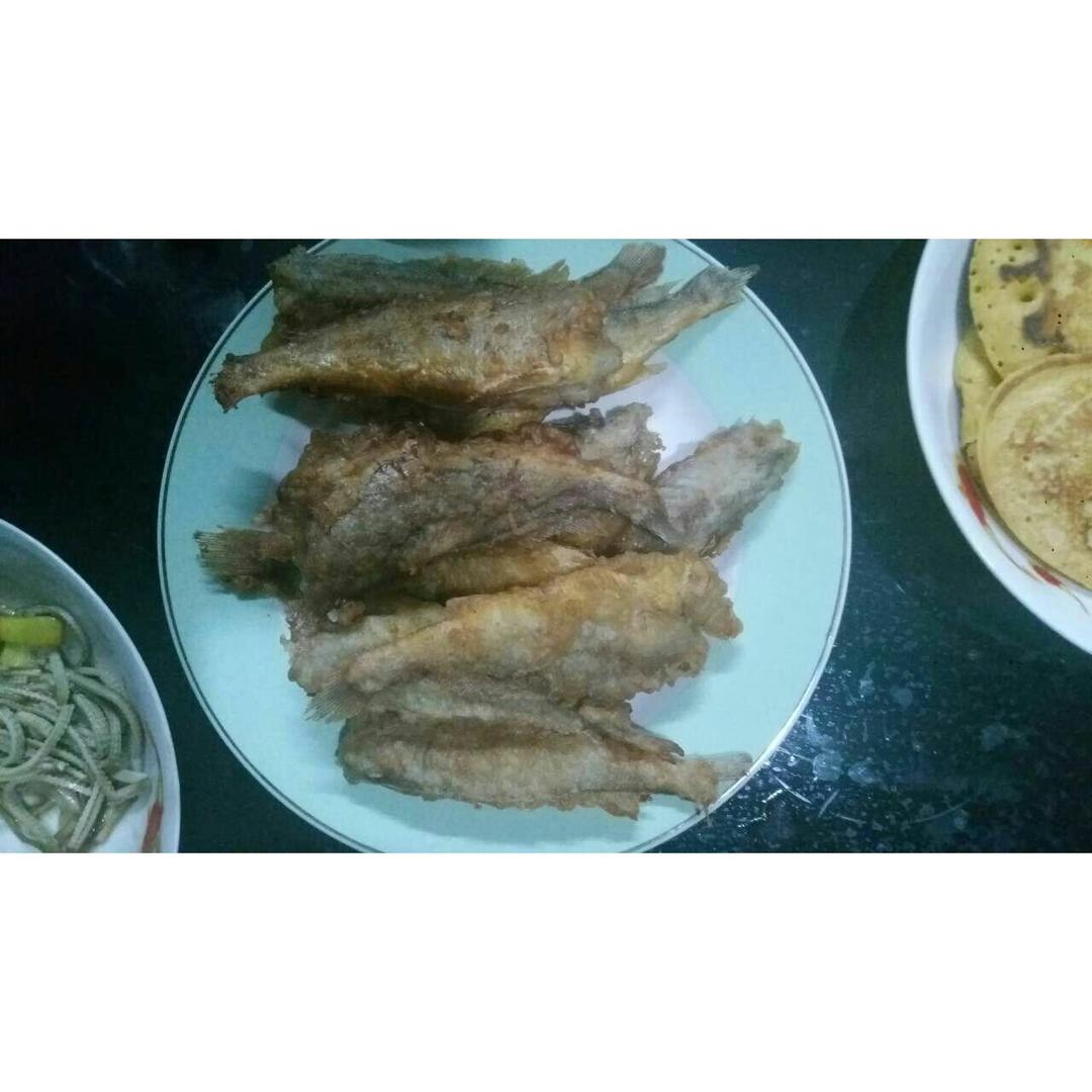 酥炸小黄花鱼