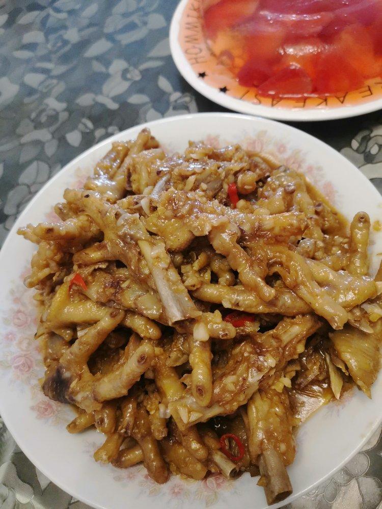 蒜蓉烧鸡脚