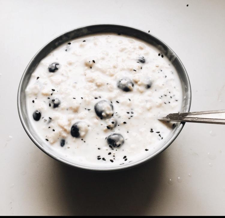燕麦酸奶粥（overnight oats小快手版本）的做法