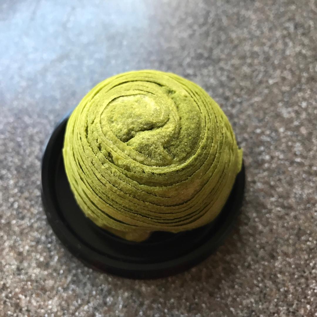 蛋黄酥~紫薯、抹茶、原味~花好月圆，中秋快乐~内附一次做六色蛋黄酥方法~