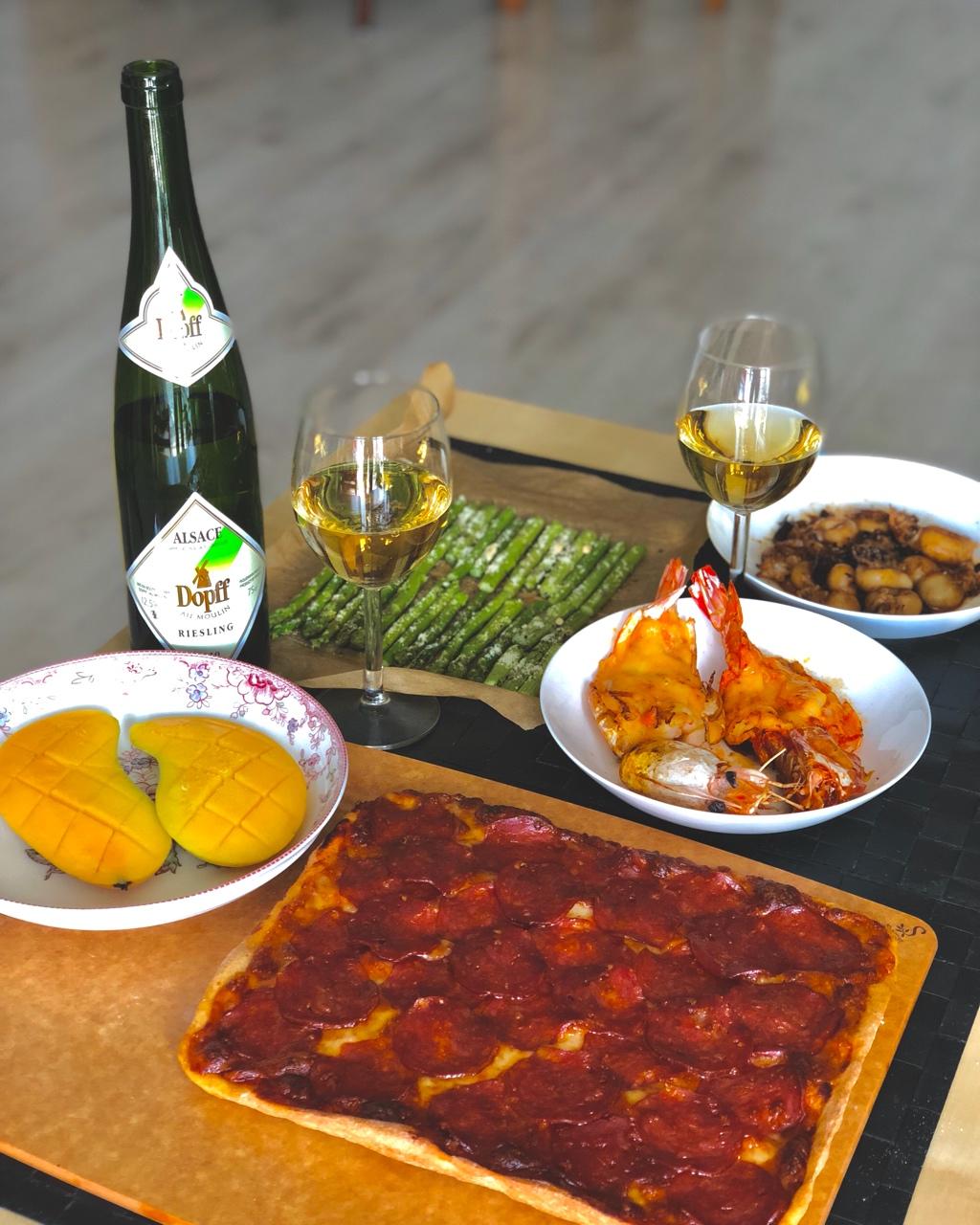 萨拉米薄底披萨 Salami Pizza