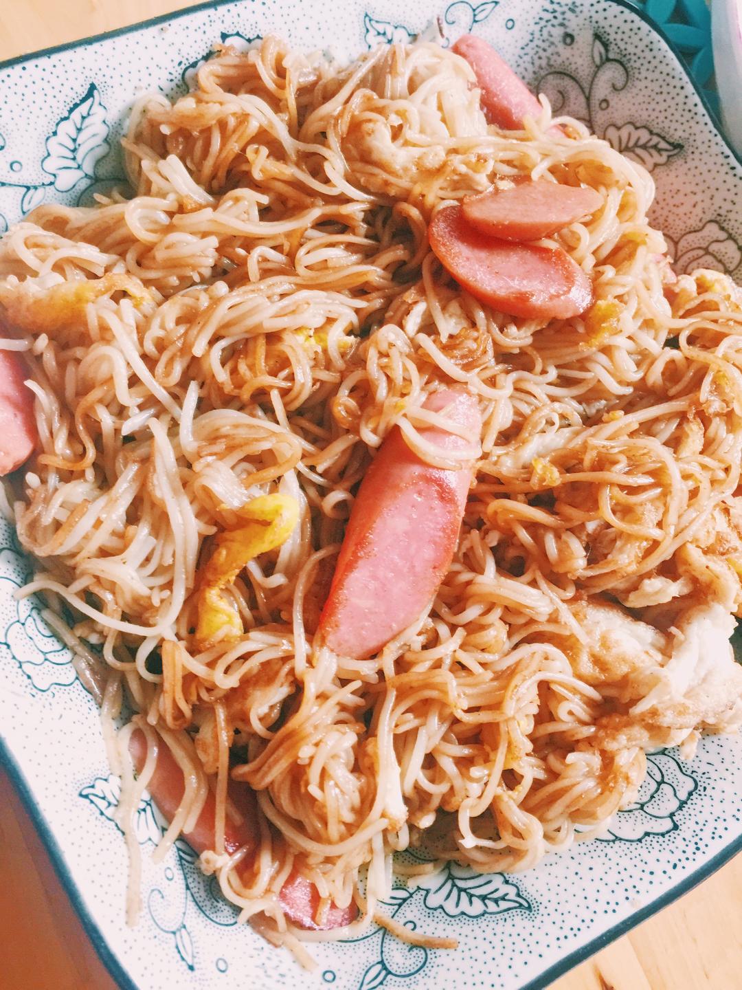 “一大盘”炒面的做法