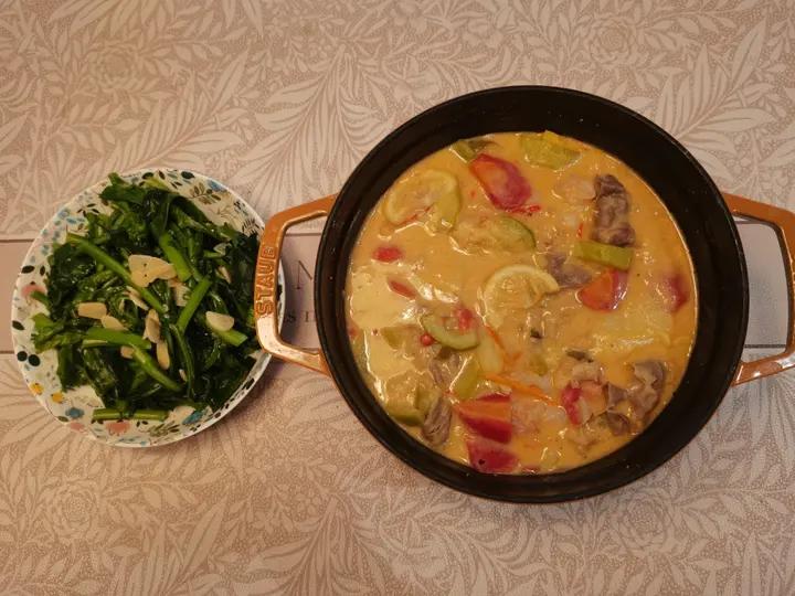 泰式椰香青咖喱鸡