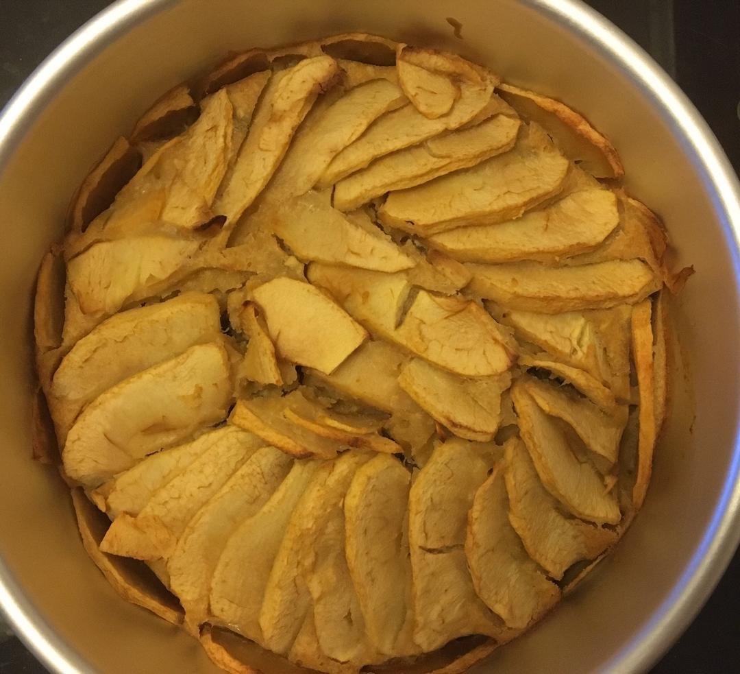 蔓越莓苹果蛋糕