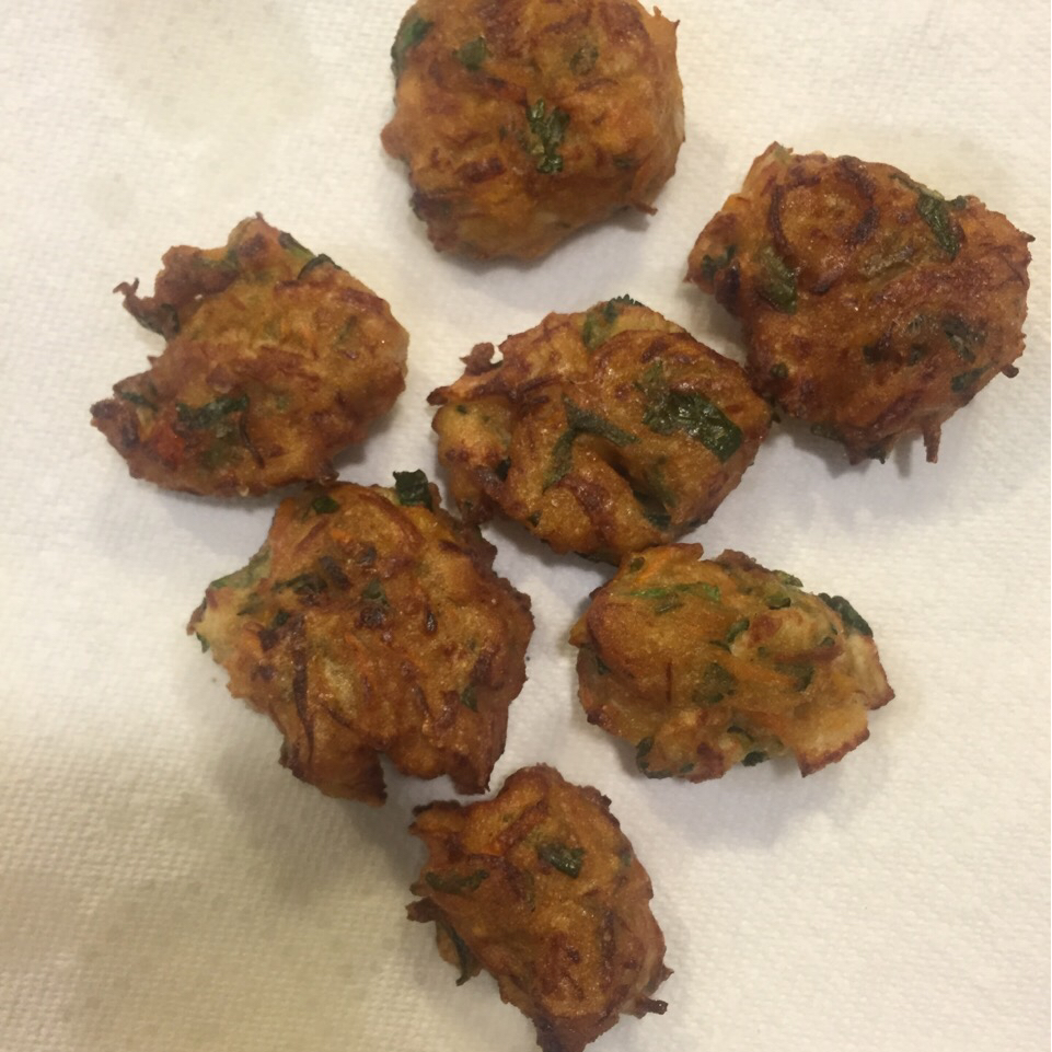 胡萝卜香菜素丸子