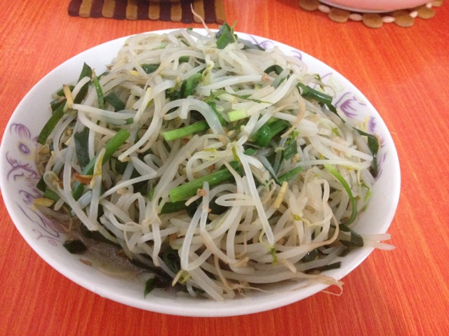 韭菜炒豆芽