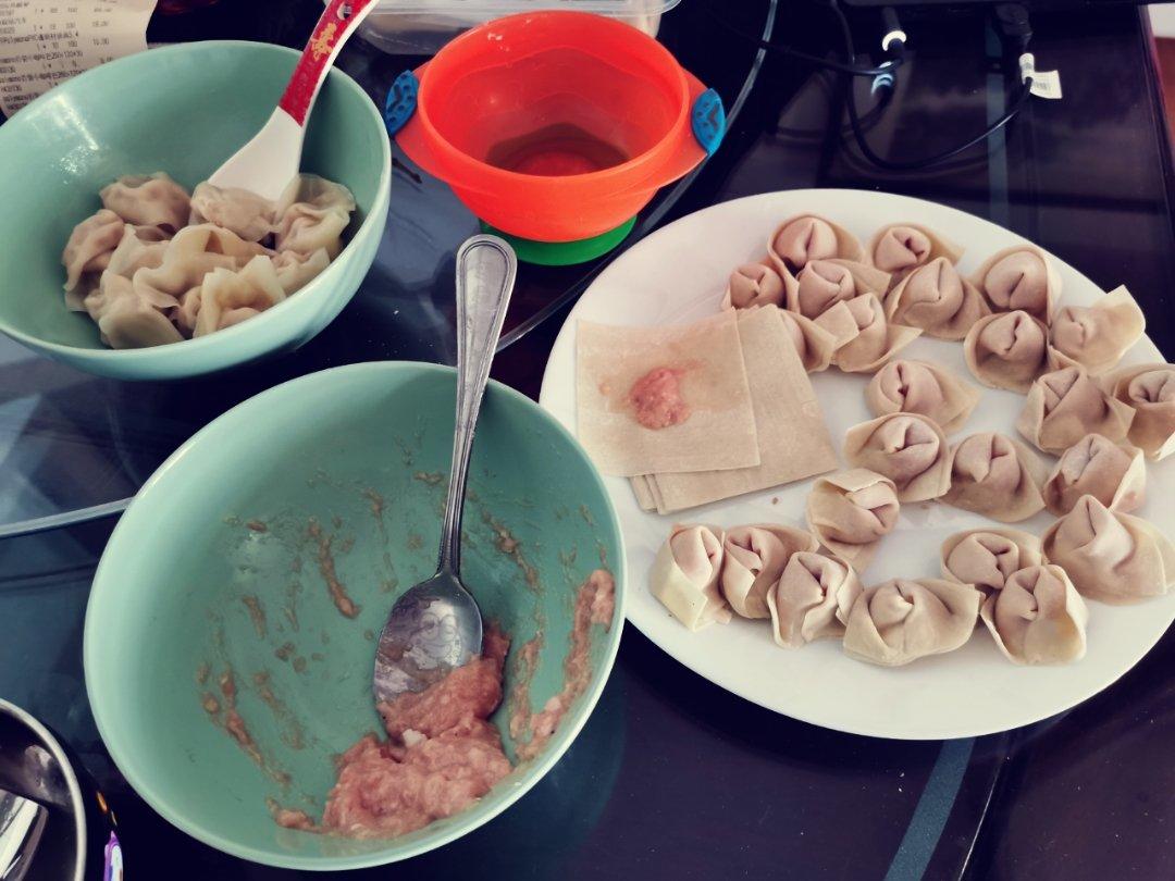 虾肉小馄饨