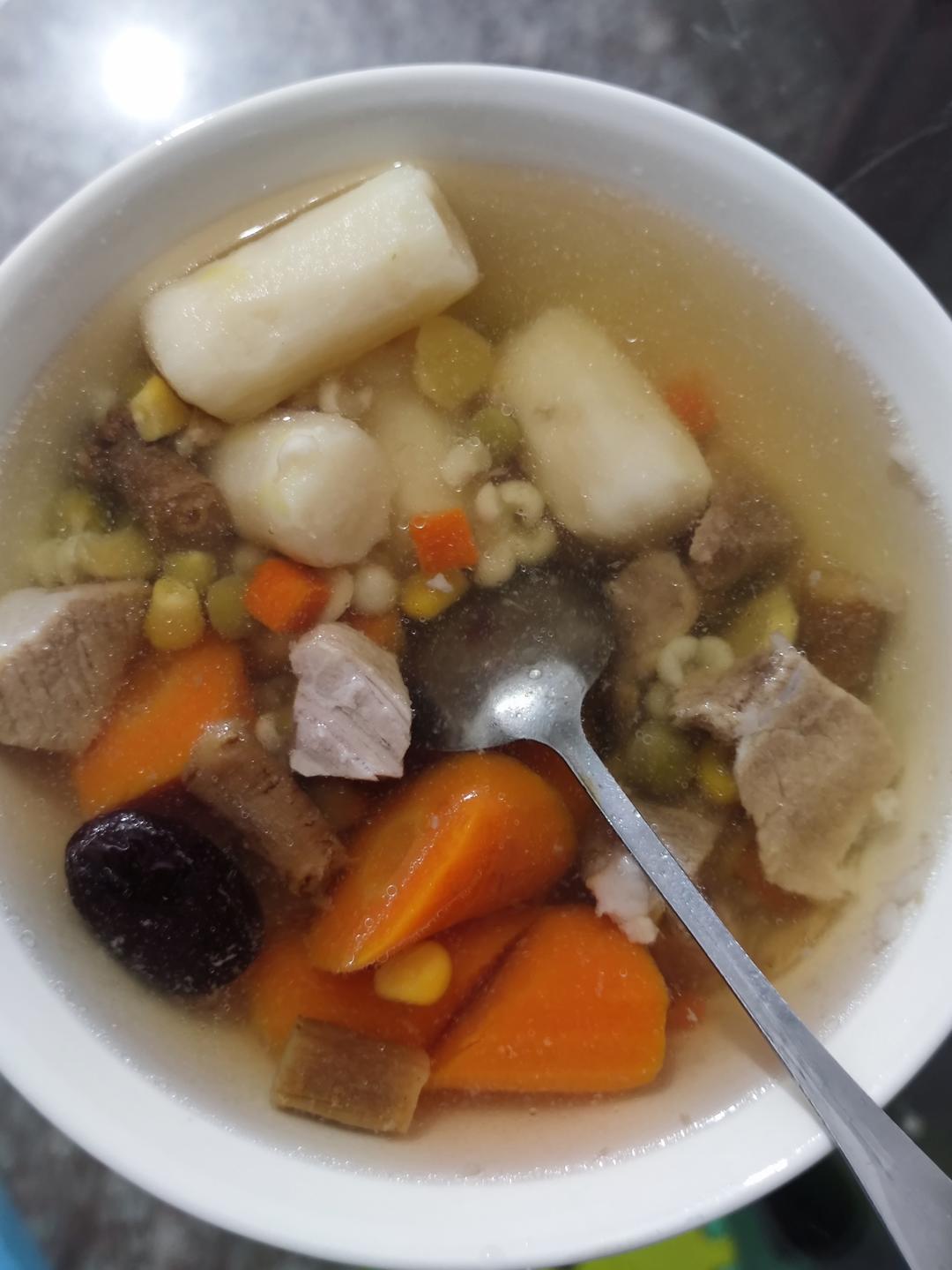 胡萝卜山药炖肉