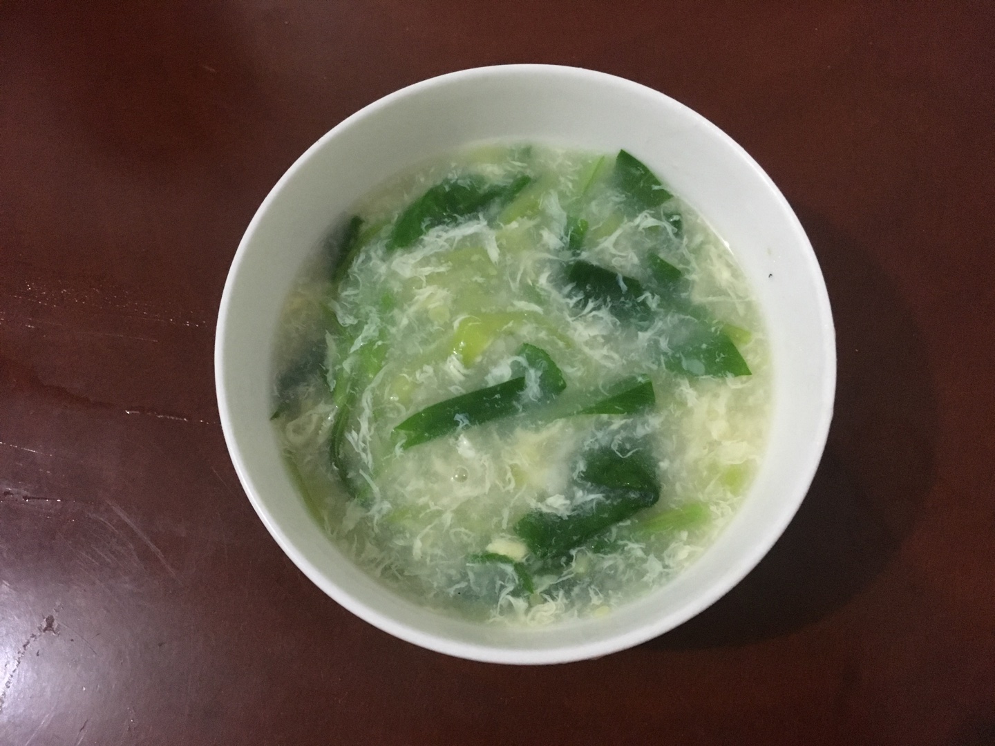 青菜丝瓜面鱼汤的做法