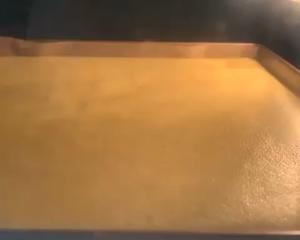 海苔肉松蛋糕寿司（后蛋法）的做法 步骤4