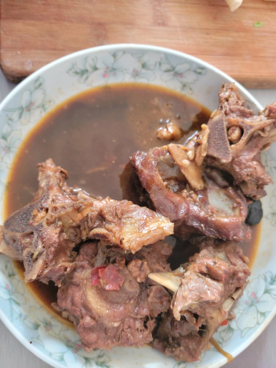 堂妈教你做红汤羊蝎子火锅