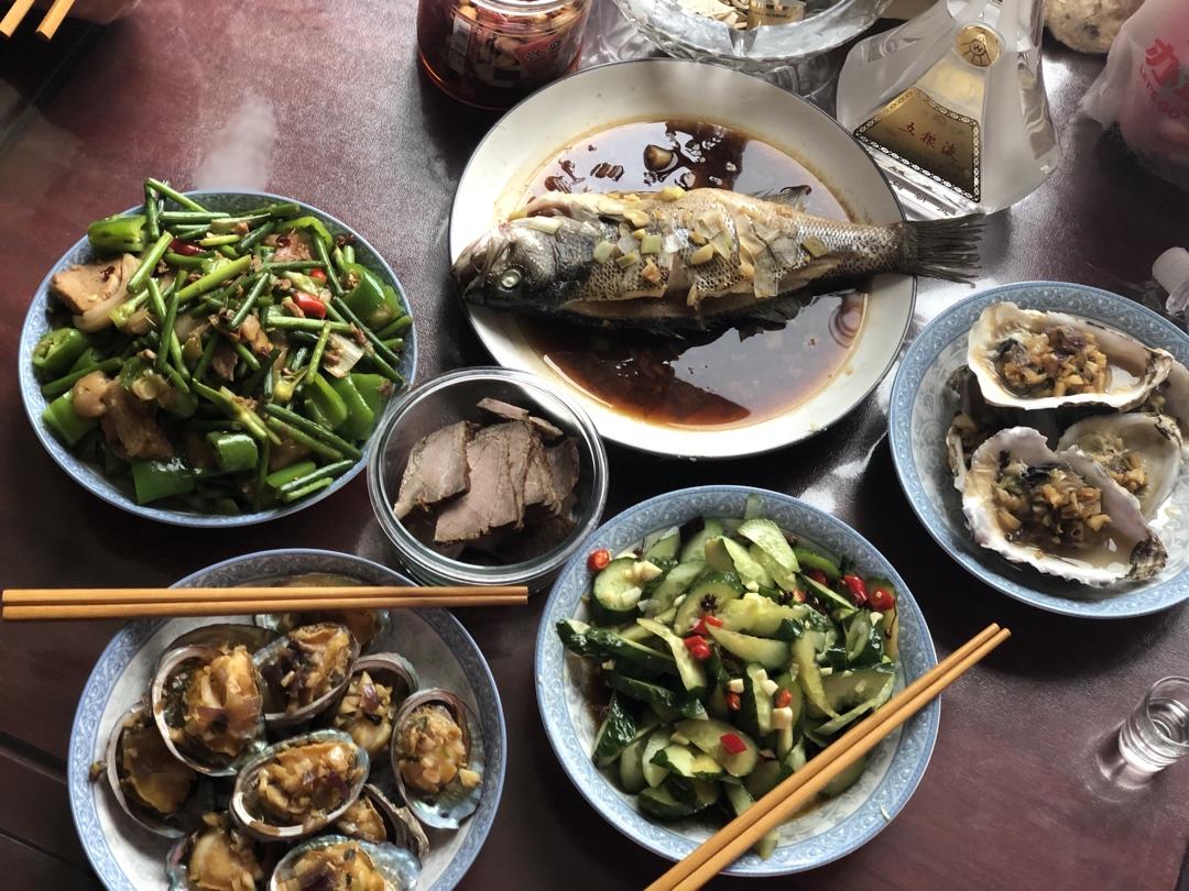 蒜蓉粉丝蒸鲍鱼