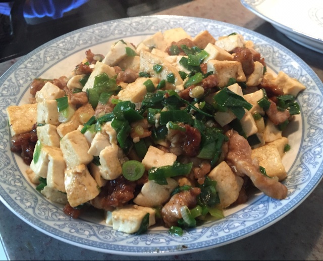 豆腐粒炒肉末