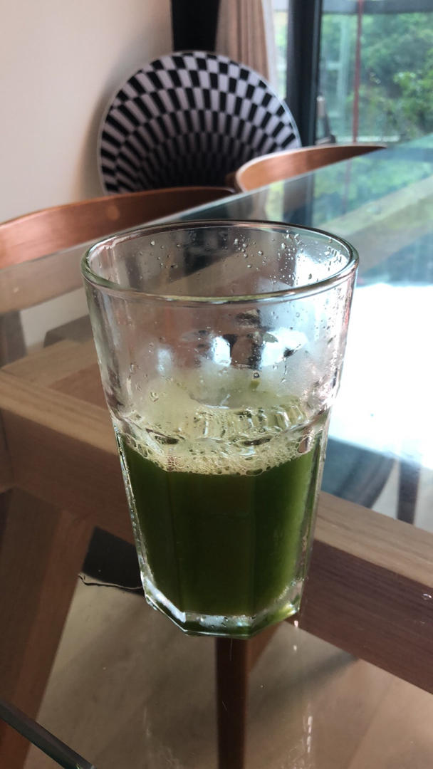 健康羽衣甘蓝果汁