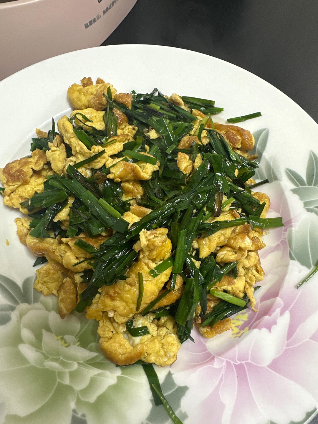 韭菜炒鸡蛋——三分钟快手下饭菜 掌握火候的秘诀