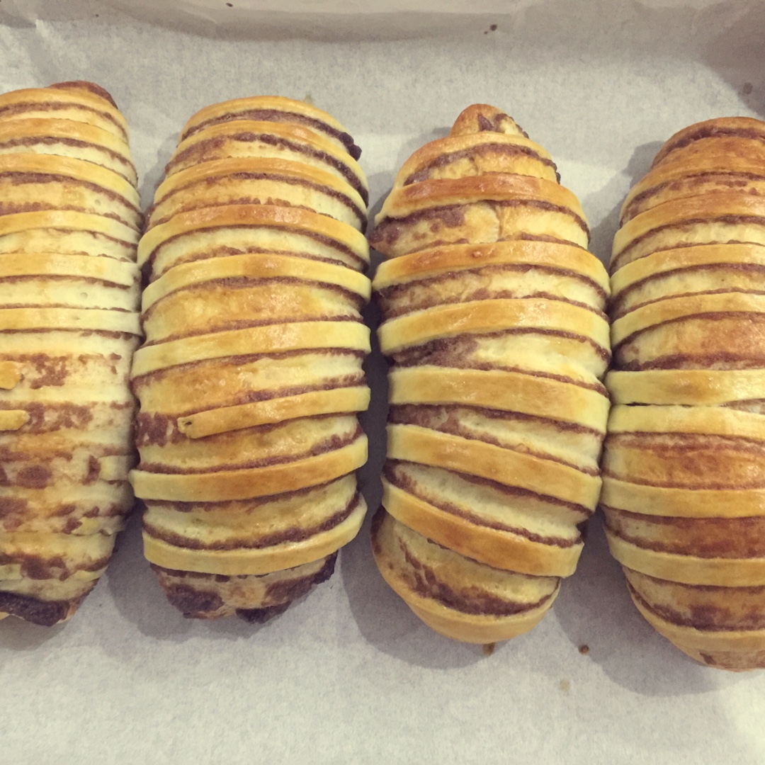 红豆沙面包卷