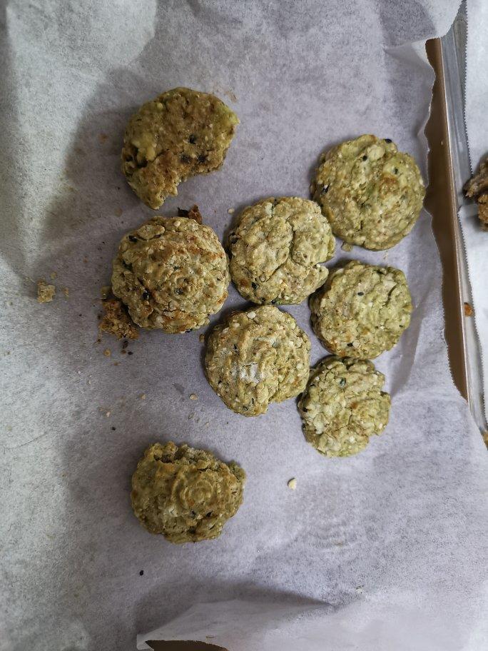 大麦若叶青汁代餐粗粮饼干