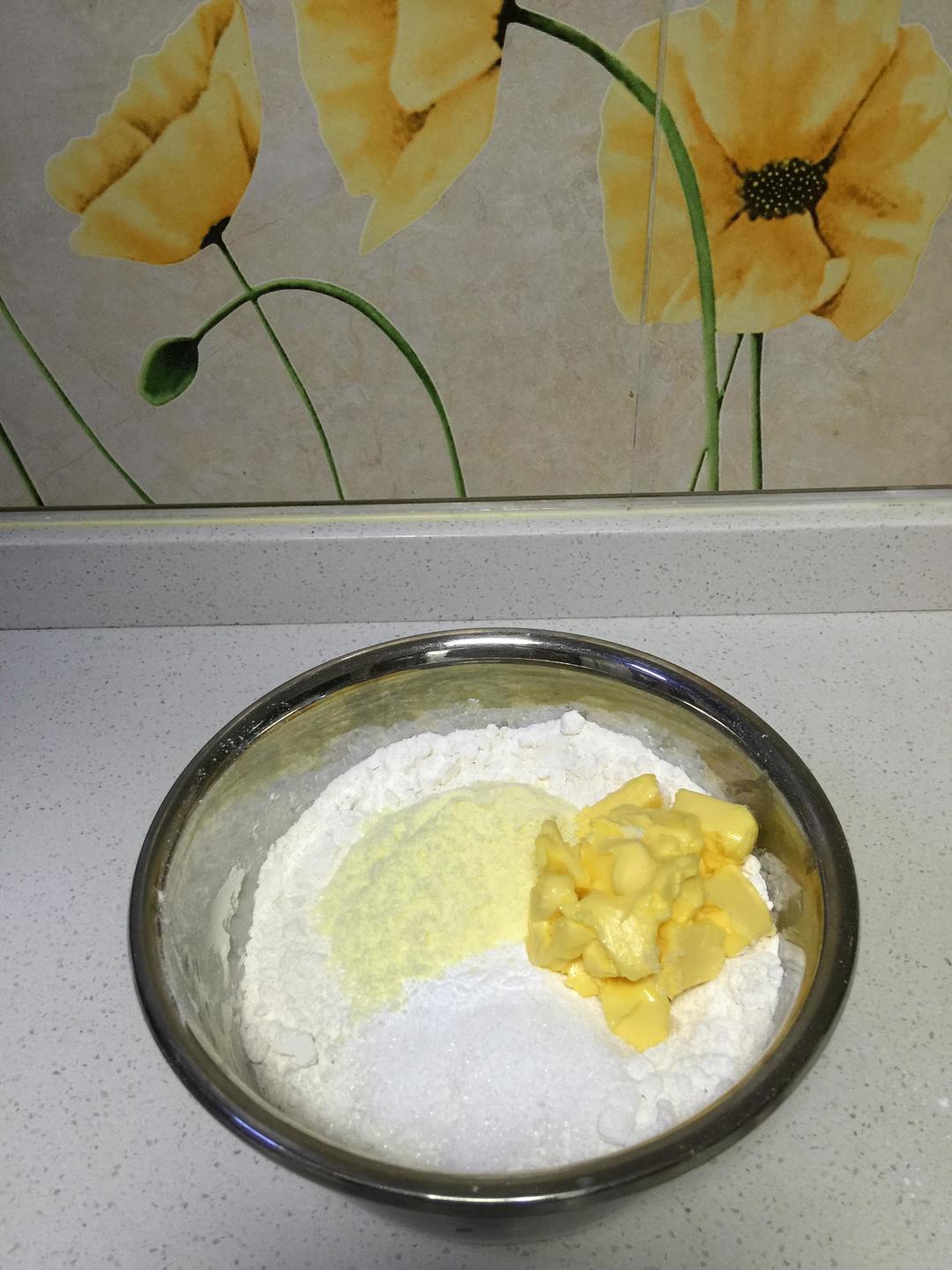 纯奶手撕吐司的做法 步骤1