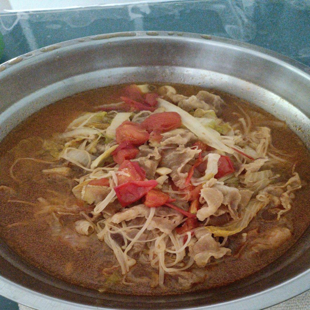 金针菇番茄肥牛卷