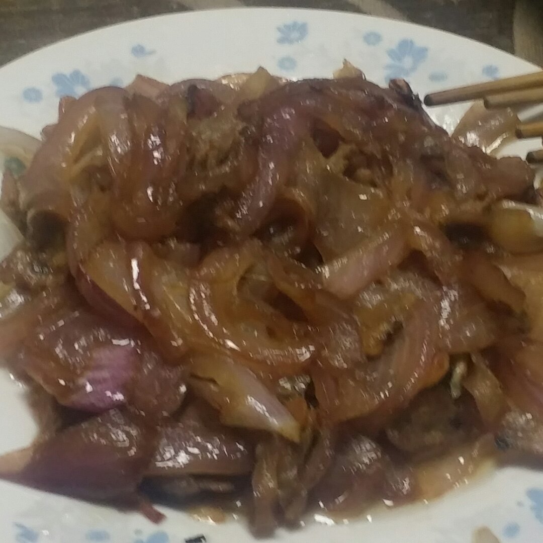 洋葱炒肉