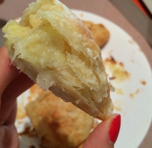 榴莲酥——海氏烤箱定制