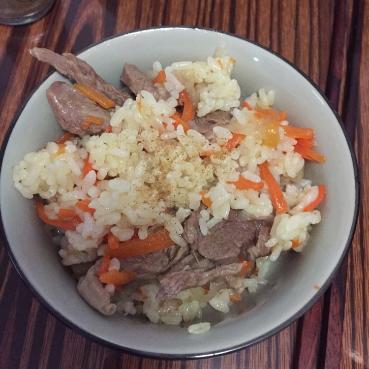 正宗新疆手抓饭