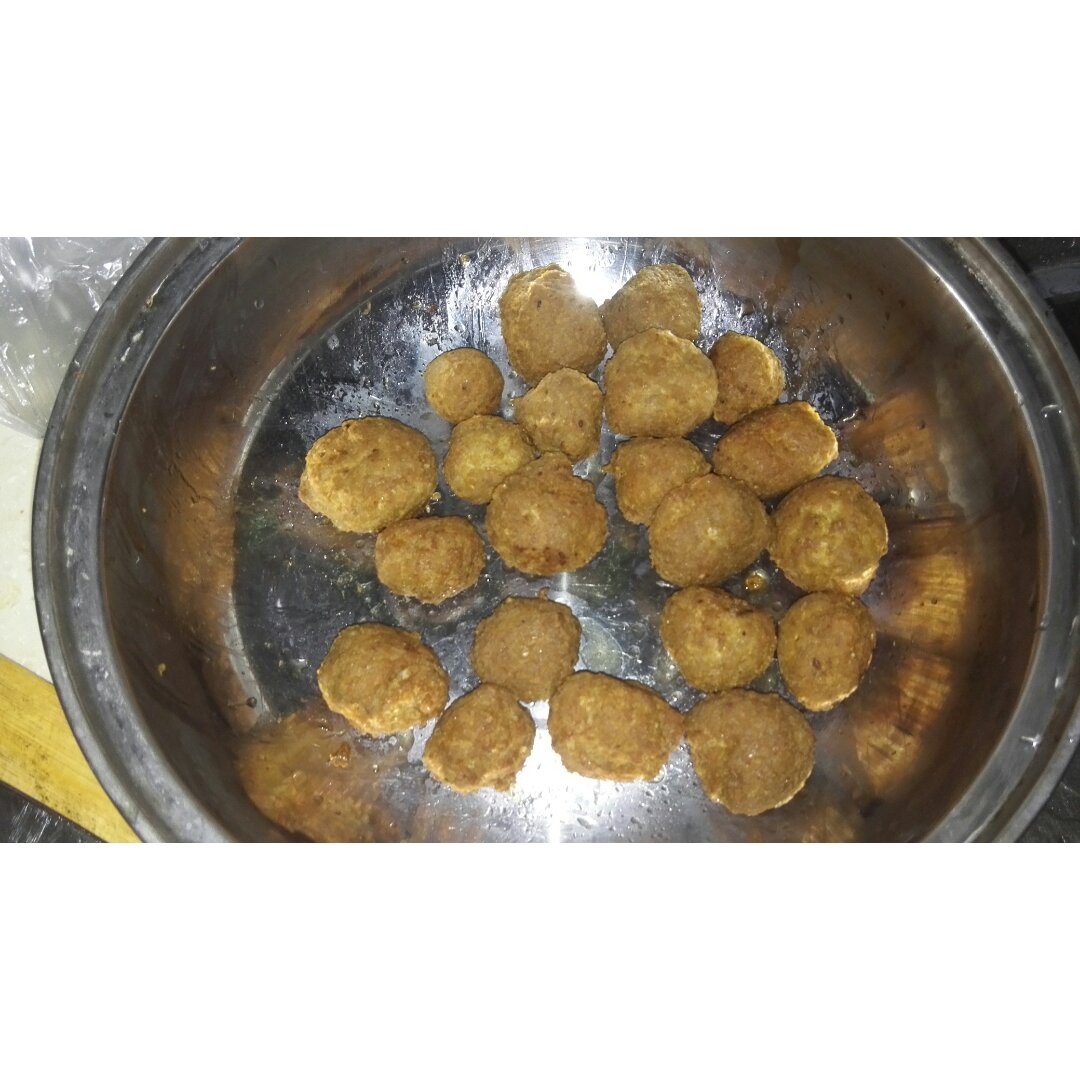 红烧狮子头