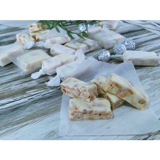 超详细TIPS—自制超美味牛轧糖（熬糖版），秒杀棉花糖版