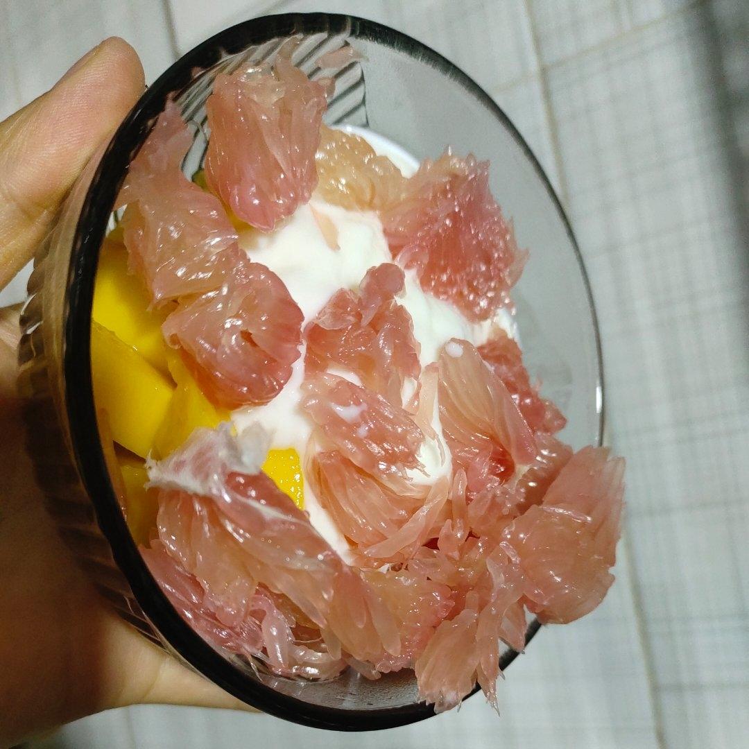 高颜值爆款甜品！复刻超火固体杨枝甘露~