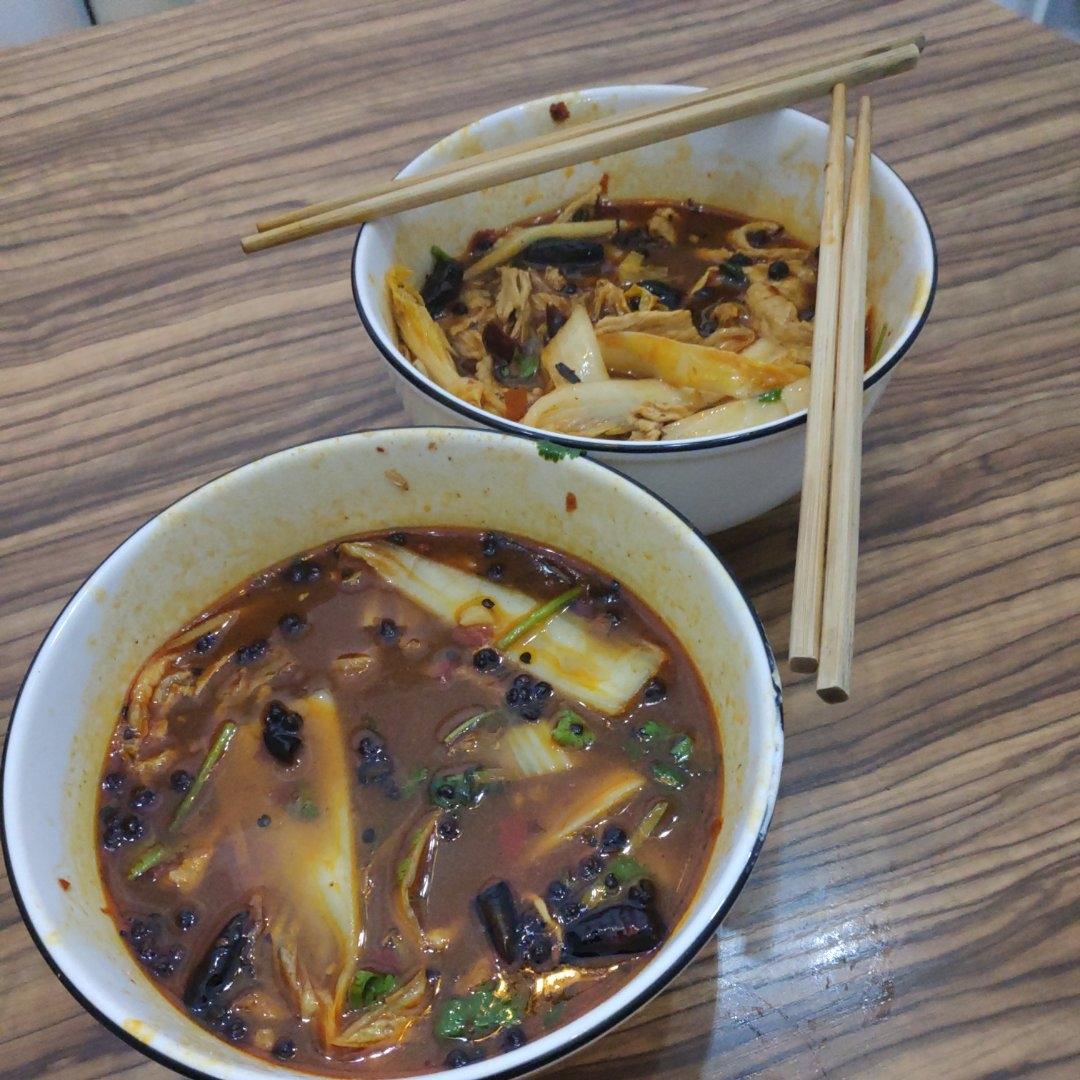 水煮牛肉~也可用猪肉做成水煮肉片