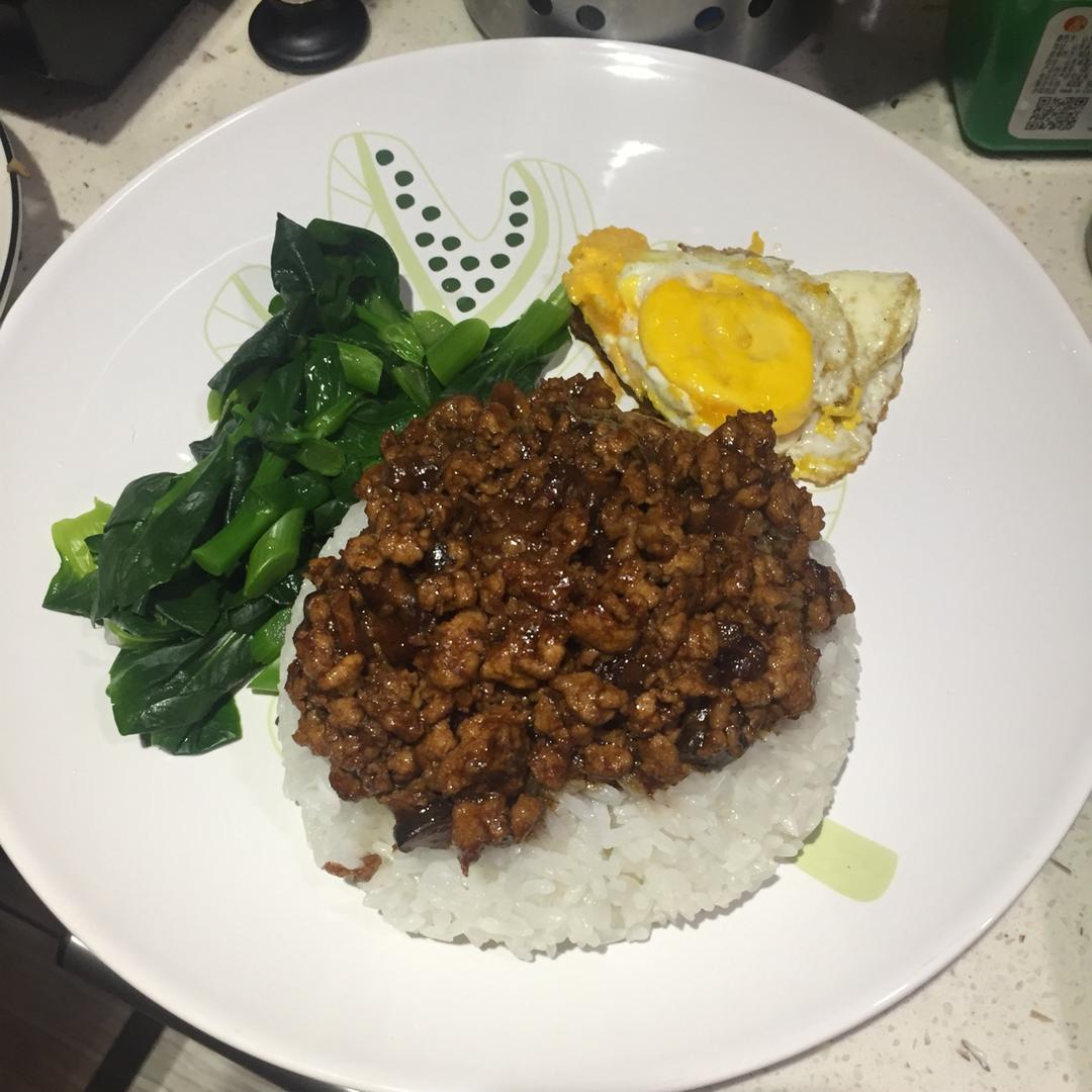 一碗肉燥饭🍚