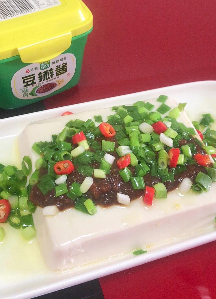 （拌）小葱豆酱拌豆腐的做法