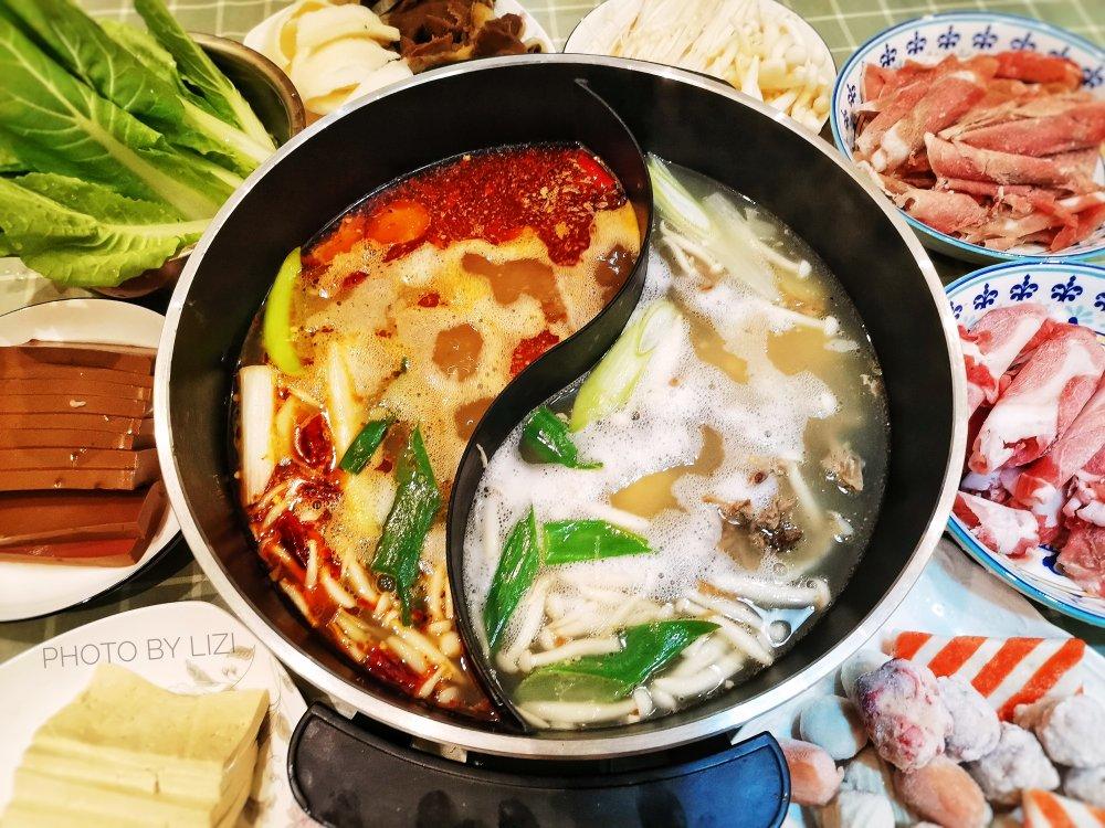 冬天第一顿火锅安排上了吗？热气腾腾的麻辣火锅走起