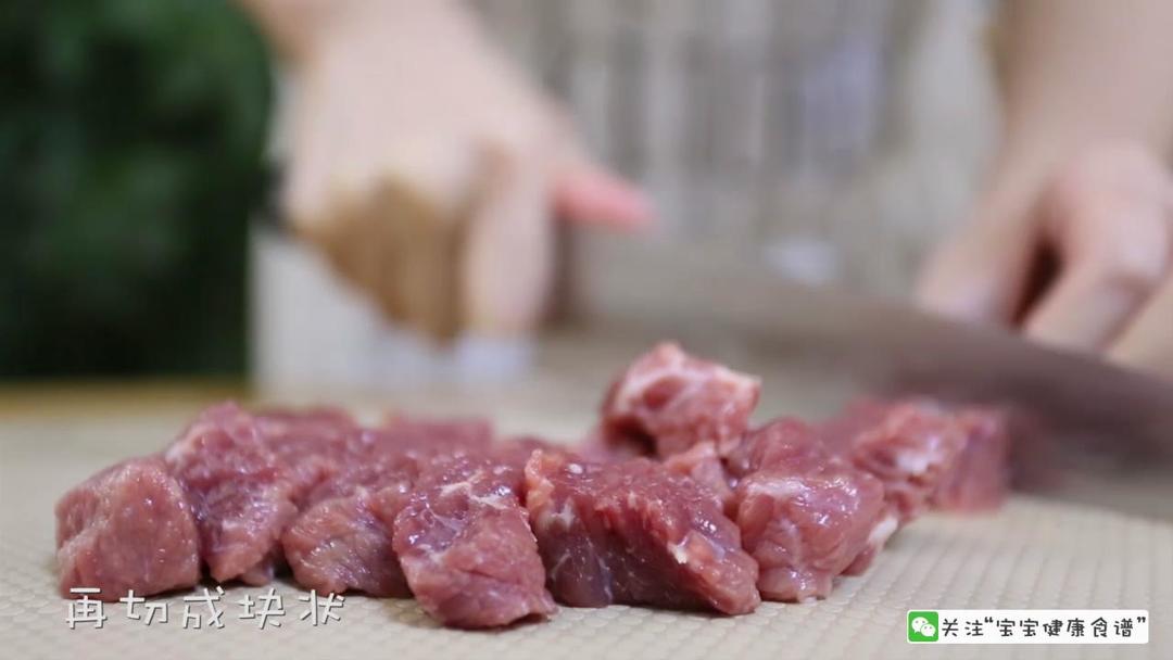 宝宝辅食食谱  牛肉夹心小丸子的做法 步骤2