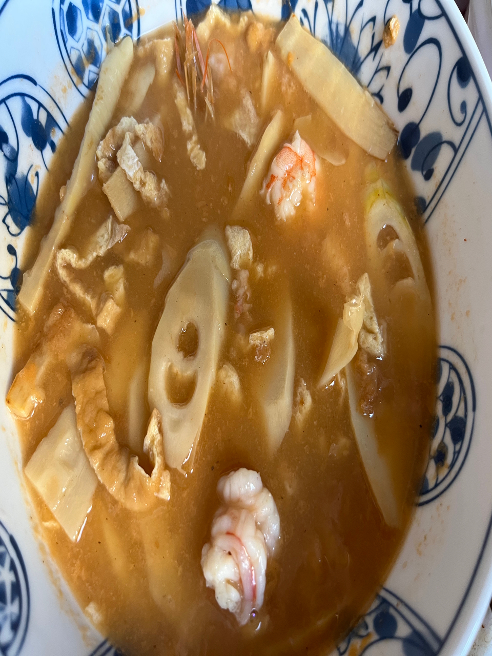 春笋鲜虾片煲汤