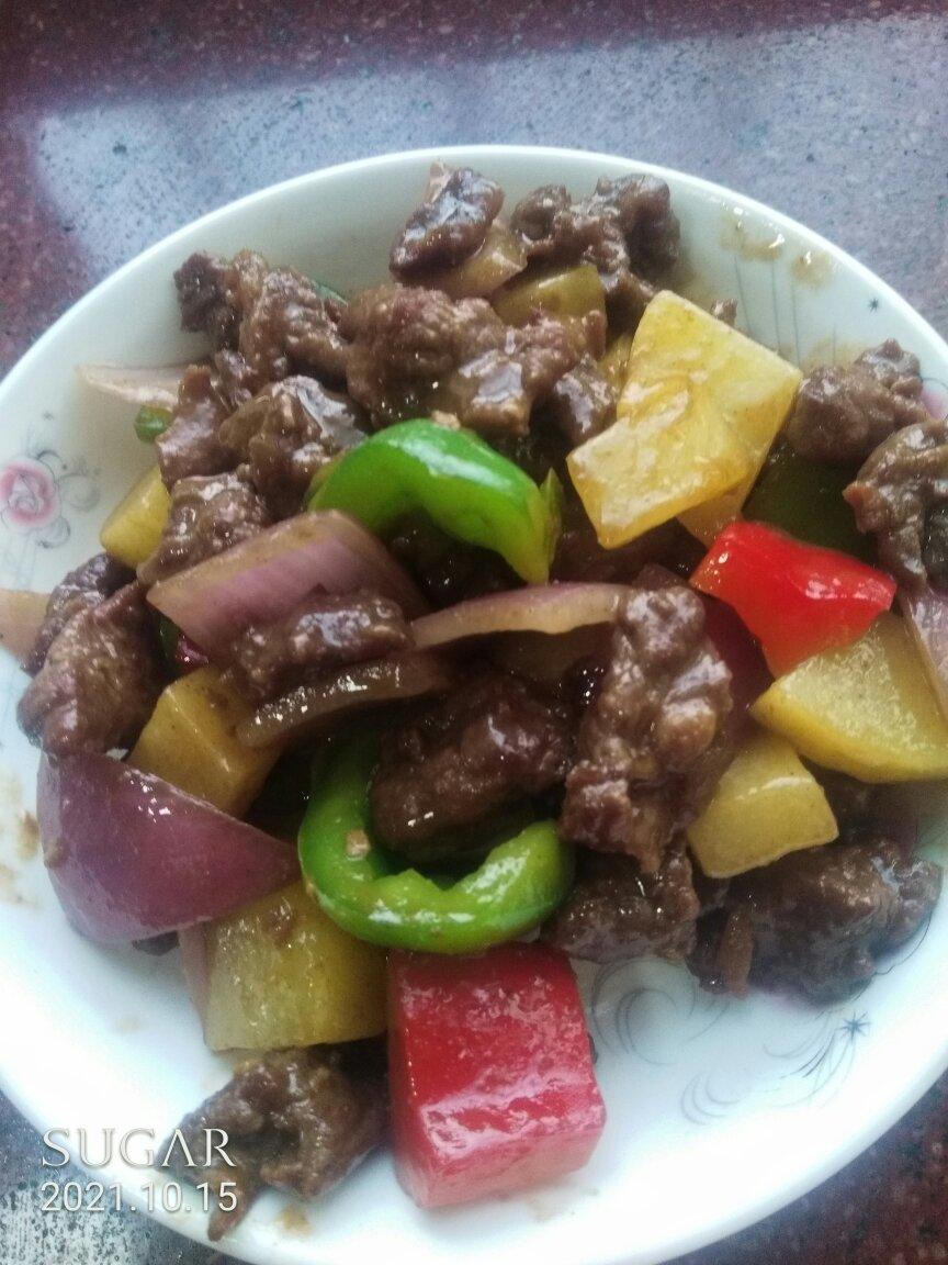 孜然土豆炒牛肉