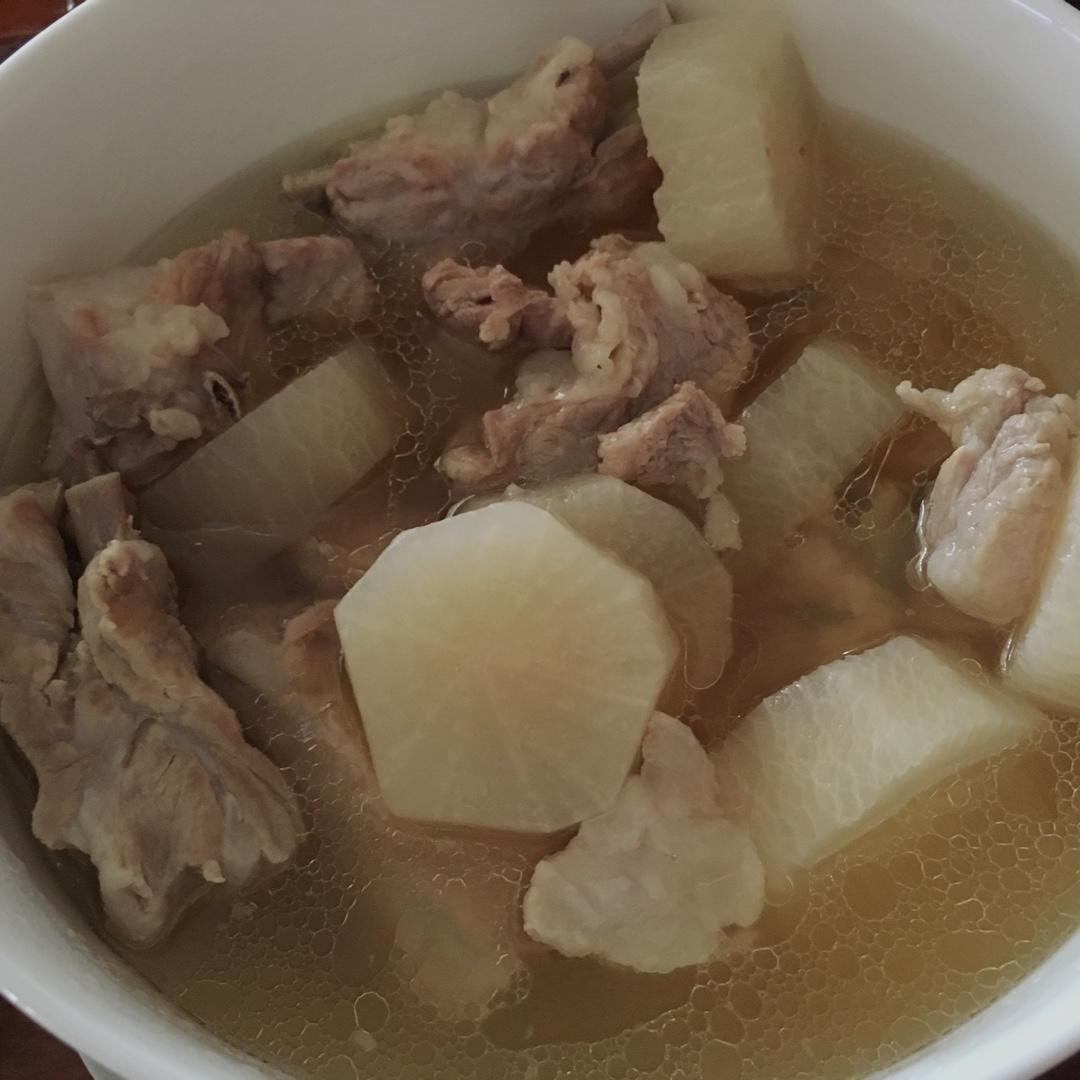 萝卜排骨汤